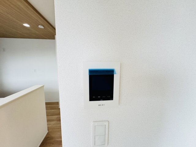 【セキュリティ】 | 三郷市彦川戸１丁目新築戸建（彦川戸２期） | 来客時も安心のTVモニター付きインターフォン