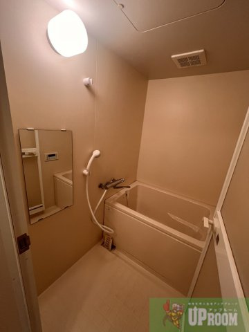 名古屋市北区西味鋺３丁目のアパートの浴室