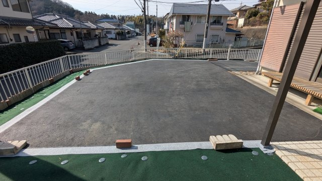 アイハウスの駐車場