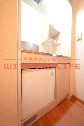 ヴィラージュⅠ【キャッシュ対象物件】のキッチン|コンパクトなキッチンで掃除もラクラク