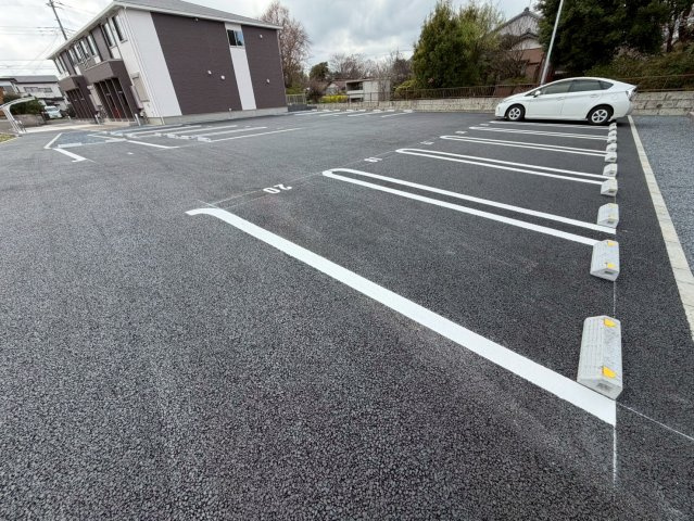 【駐車場】