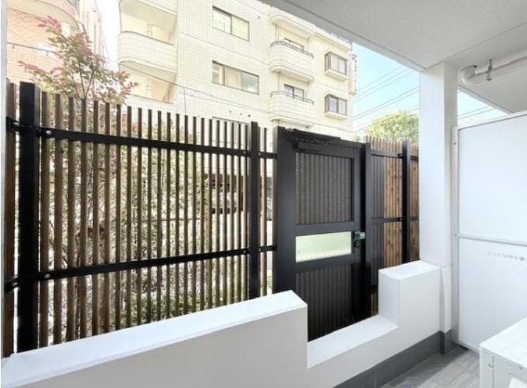 ジオエント駒込のバルコニー