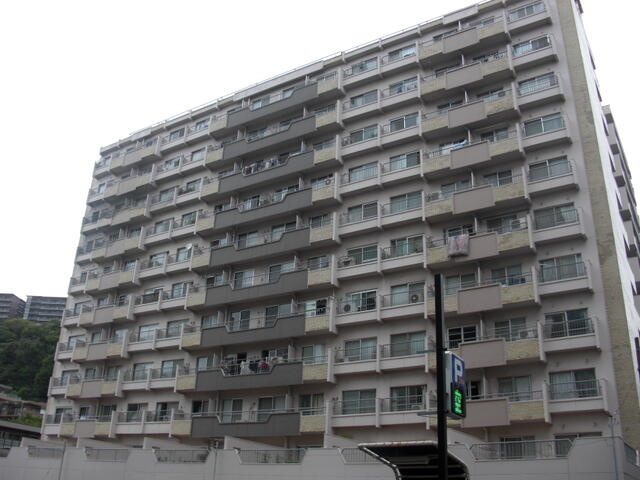 横浜市磯子区森１丁目の中古マンションの画像