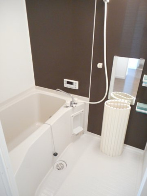【浴室】 | エステシア | きれいなお風呂です