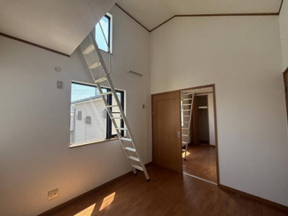  | 2F洋室　約5.2帖(4)