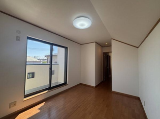  | 2F洋室　約6.7帖(2)