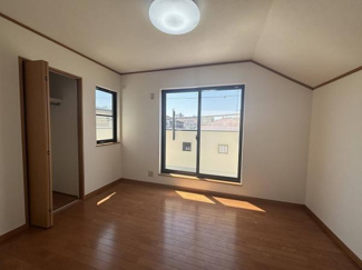  | 2F洋室　約6帖