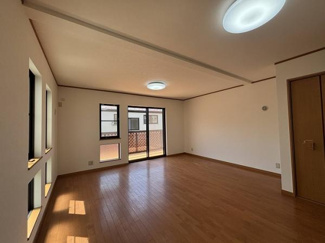  | LDK　約18.5帖(2)