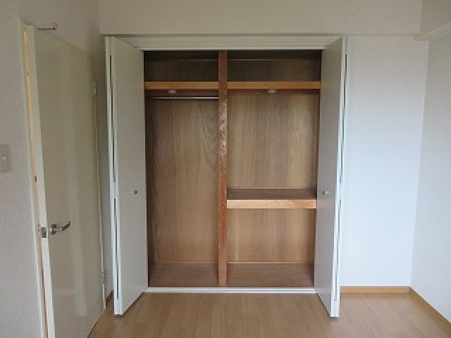 フローリッシュ北田の収納