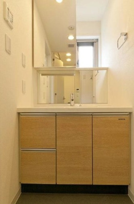 【洗面所】 | i-suite Higashi Nakano