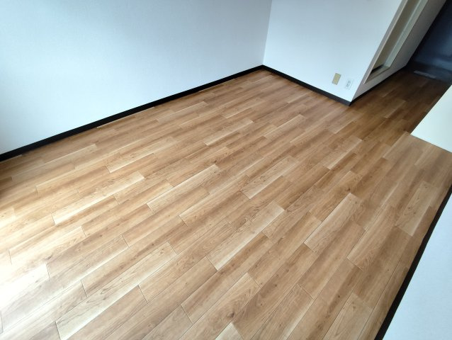 ロックワハイツの洋室