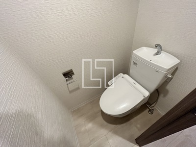 【トイレ】 | アヴェニール北浜 | アヴェニール北浜　トイレ