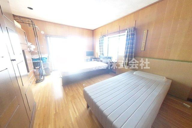 ６６００５　羽島市正木町不破一色中古戸建ての洋室