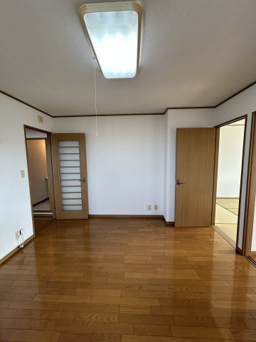 グランパレの居間・リビング