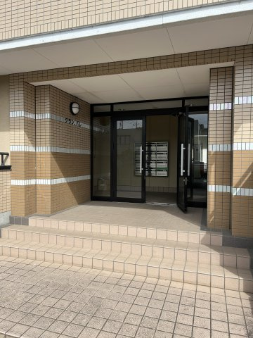 グランパレのエントランス