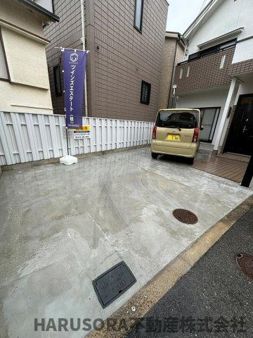 枚方市牧野本町2丁目　2階建の駐車場
