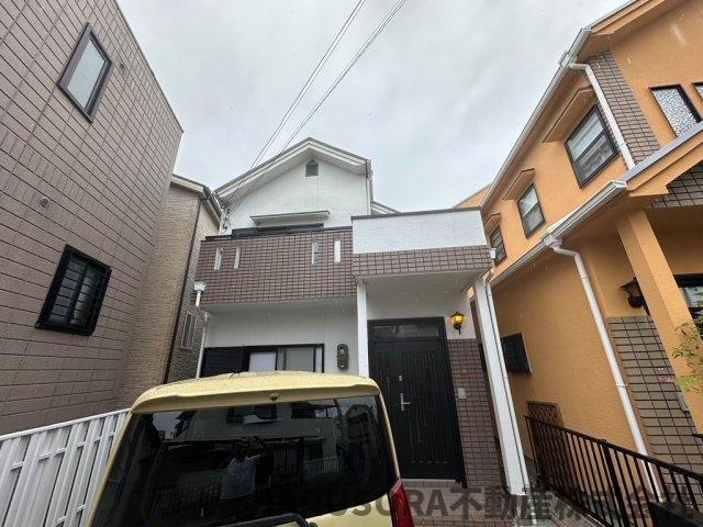 枚方市牧野本町2丁目　2階建
