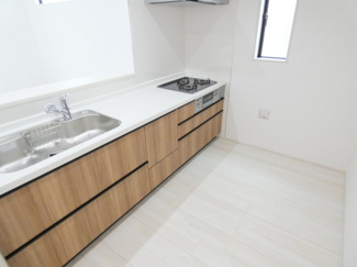 【キッチン】 | GRAFARE下野市仁良川2期 | 傷つきにくい人工大理石天板システムカウンターキッチン♪