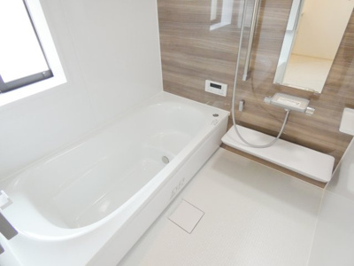 【浴室】 | GRAFARE下野市仁良川2期 | 1日の疲れを癒すゆったり一坪バスルーム♪