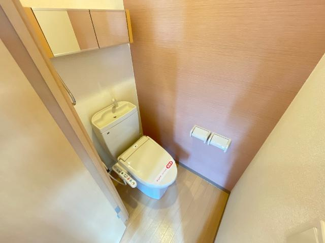 キャトルセゾンのトイレ|シャワー付トイレ