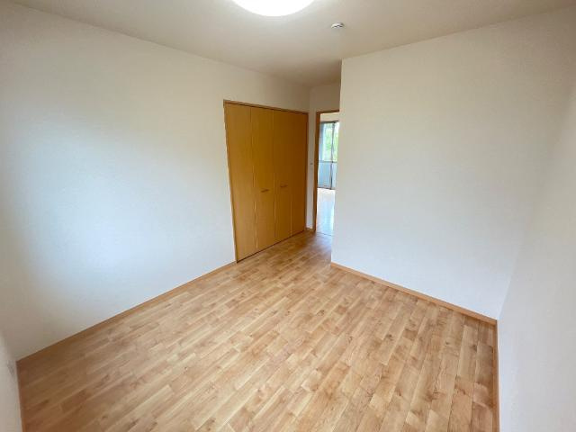 キャトルセゾンの内装|北洋室