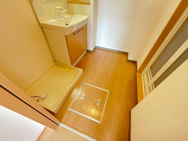 キャトルセゾンの洗面所|洗面