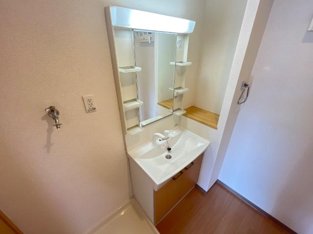 キャトルセゾンの洗面所|洗髪洗面化粧台