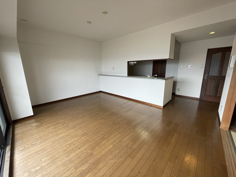 グランビュー大谷の居間・リビング|ゆったり過ごせる居間です