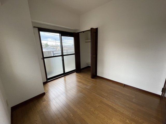 グランビュー大谷の洋室|広々とした洋室です