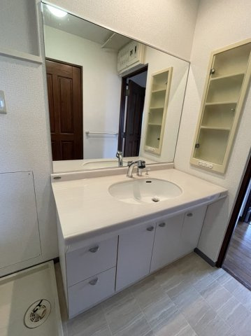 グランビュー大谷の独立洗面台|独立洗面台で身支度をすべて済ませてしまいましょう