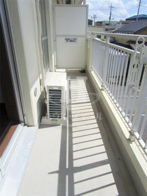 【バルコニー】 | ウエストパレス蕨Ⅰ | お洗濯にも便利なバルコニー付き