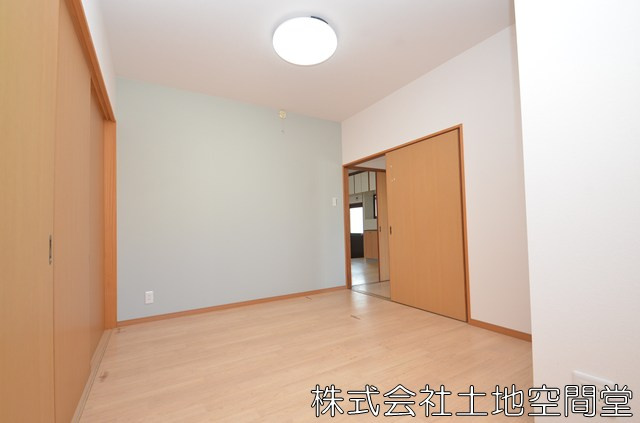 頃末南借家の子供部屋