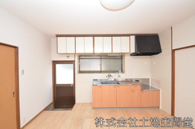 頃末南借家のキッチン