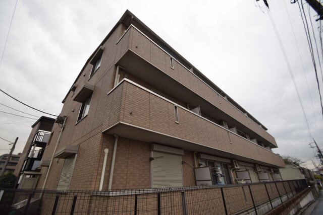 ディアコートの外観|閑静な住宅街です