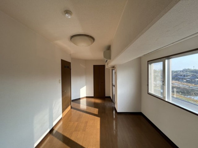 【洋室】 | コリーヌ宇部