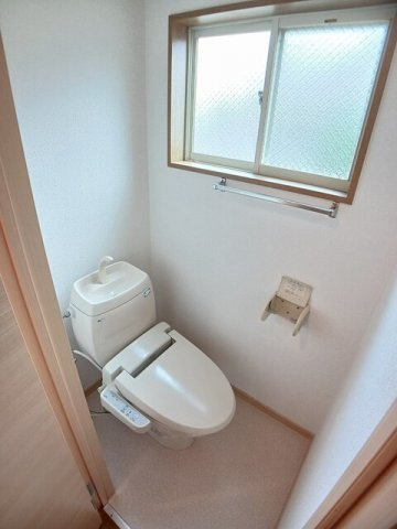 ベルドール松房Ⅰのトイレ|コンパクトで使いやすいトイレです