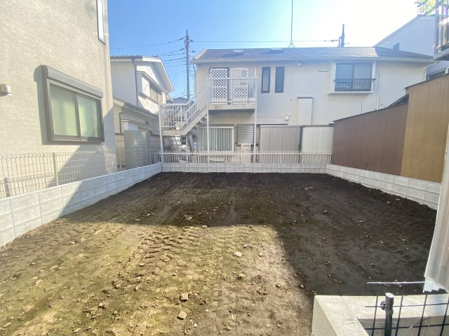 練馬区氷川台4丁目 限定1区画の外観|現況更地になります
是非、現地にて土地のボリュームや陽当たり、周辺環境などご確認ください