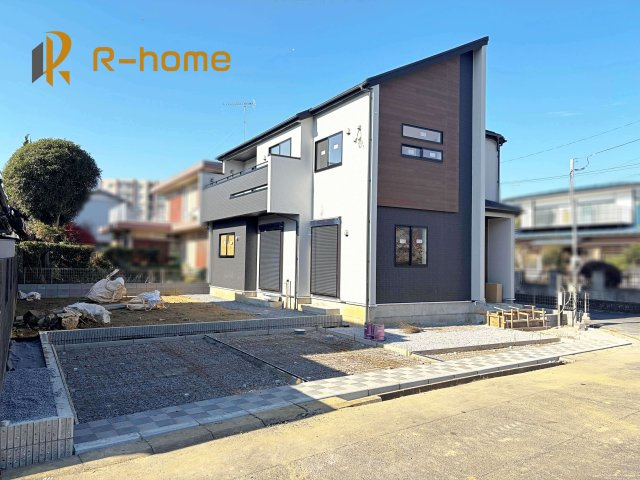 土浦市港町3丁目4期　新築戸建て　1号棟の外観|ご予約を頂ければ、『平日』はもちろん『早朝』や『夜間』もご見学可能です♪お気軽にお申し付けください♪