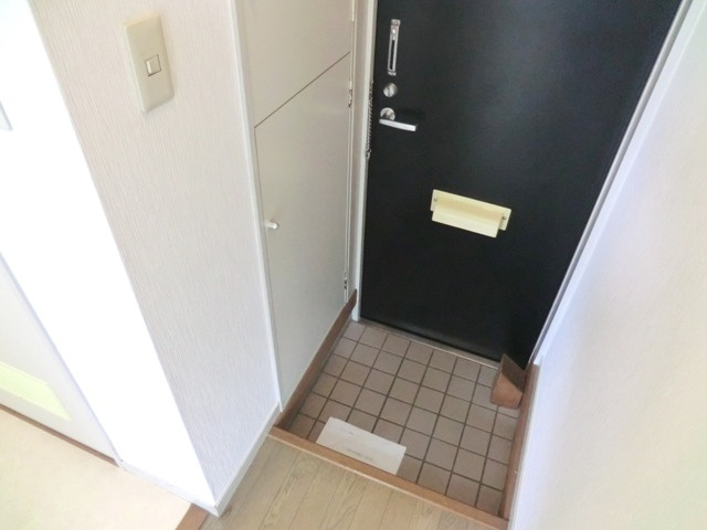 エステートピアＫの玄関|☆玄関にシューズボックスを設置しています。☆