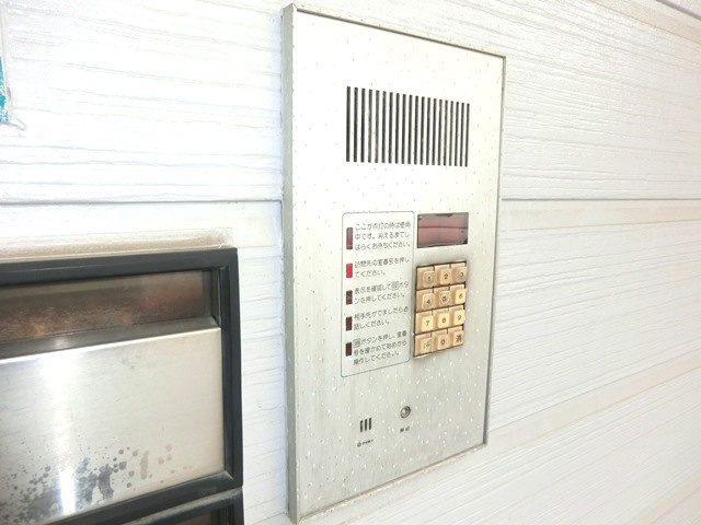 エステートピアＫのセキュリティ|☆簡易オートロックを完備しています。☆