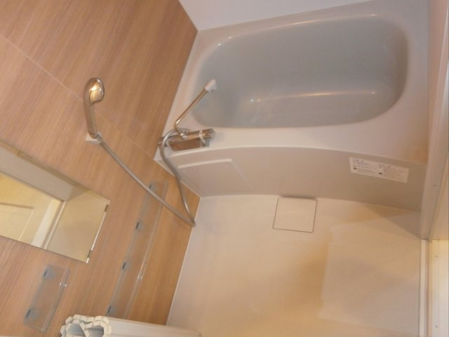 アビデ西新小岩の浴室