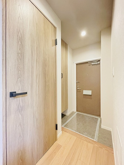 【玄関】 | ローレルハイツ南福岡三号棟