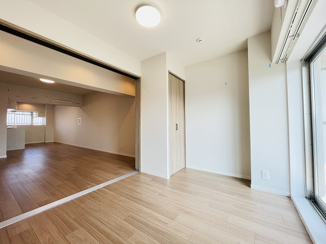 【洋室】 | ローレルハイツ南福岡三号棟