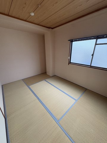 パークサイドビルの和室