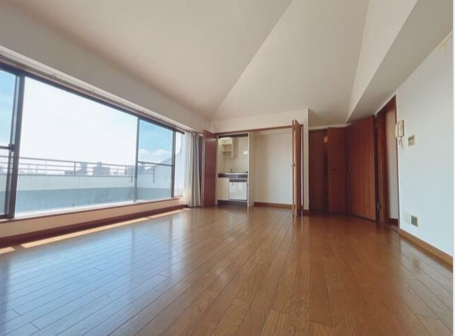 フローレンスパークの内装|おしゃれな内装です