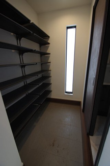 【前面道路含む現地写真】 | 【仲介手数料無料！！】稲城市平尾4丁目　新築戸建て（全16棟）4号棟　6380万円