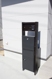 【前面道路含む現地写真】 | 【仲介手数料無料！！】稲城市平尾4丁目　新築戸建て（全16棟）4号棟　6380万円