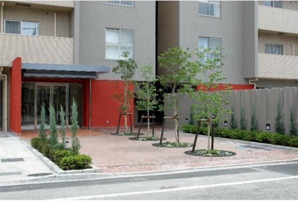 クレッセント多摩川Ⅱのエントランス