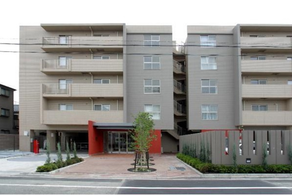 クレッセント多摩川Ⅱの外観