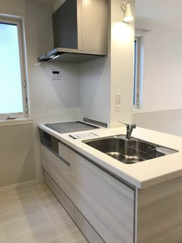 Ｍａｉｓｏｎ Ｒａｃｈｅｌ（メゾン ラケル）のキッチン